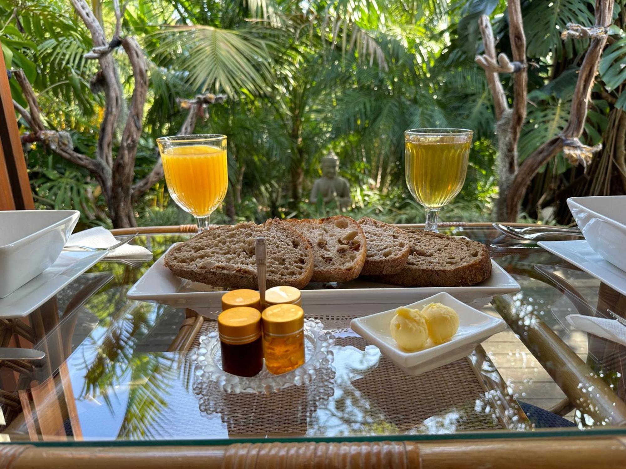 Palm Beach Bed & Breakfast ภายนอก รูปภาพ
