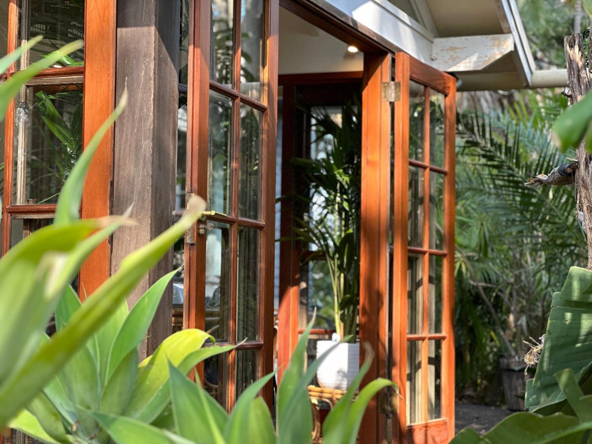 Palm Beach Bed & Breakfast ภายนอก รูปภาพ